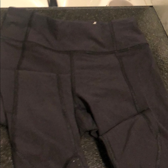 Lululemon!! - Picture 4 of 4